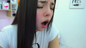 Teen voyeur squirt