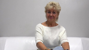 Raw sex escorted by mature