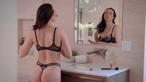 Chick Casey Calvert finds irresistible raw sex in HD