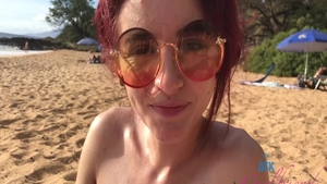 Bubble butt Lola Fae handjob ass fucking