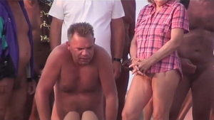 Amateur voyeur group sex at the beach