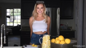 Wet female has a soft spot for squirt in HD